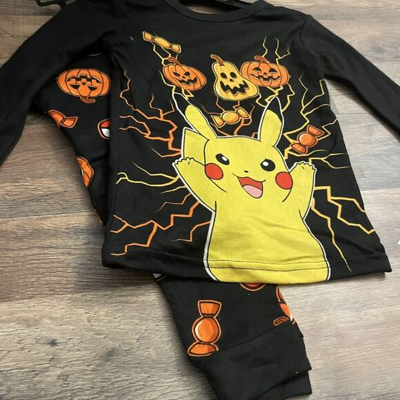 Pokémon Pikachu 2 Pc Pajama Set. Unisex. Size 8 Glow In The Dark. NEW - Picture 4 of 5